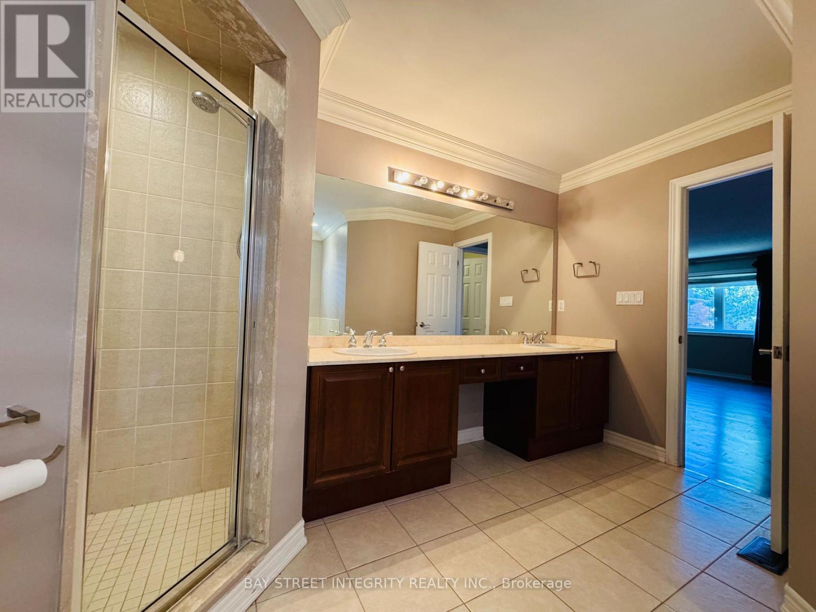 2449 Tesla Crescent, Oakville, Ontario  L6H 7T6 - Photo 26 - W12453332