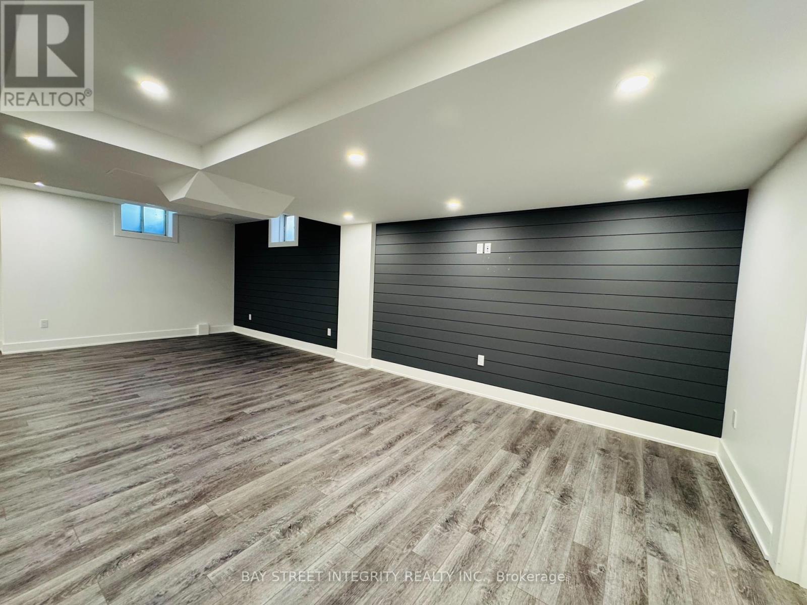 2449 Tesla Crescent, Oakville, Ontario  L6H 7T6 - Photo 40 - W12453332