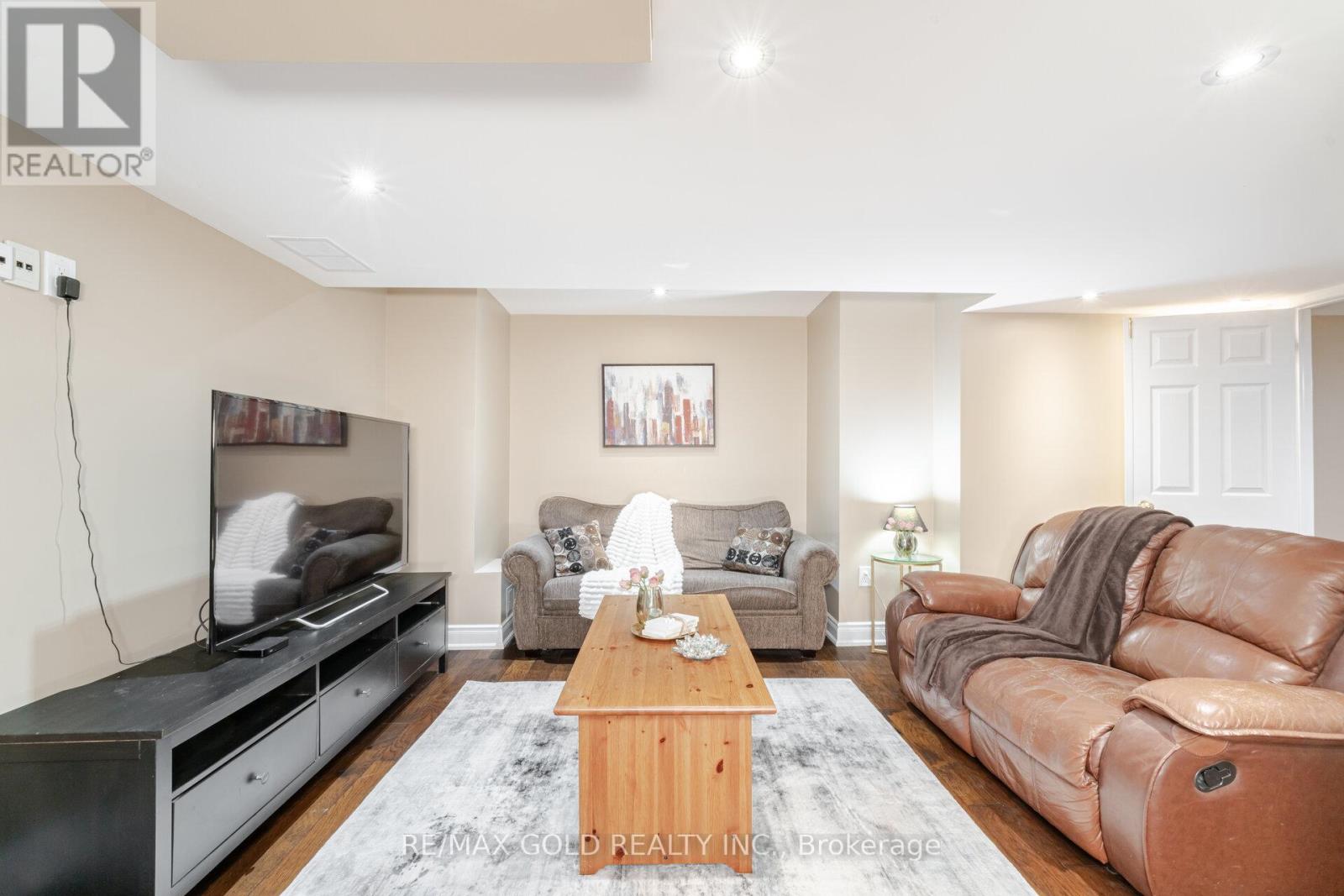 16 Larkberry Road, Brampton, Ontario  L6X 0R7 - Photo 37 - W12453339