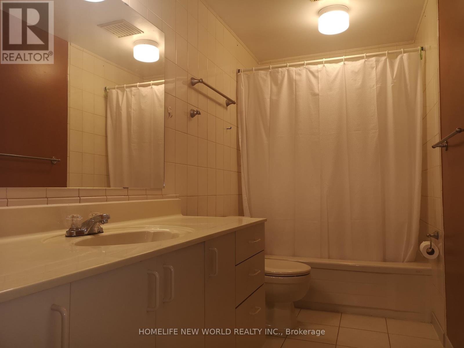 72 Yellow Birchway, Toronto, Ontario  M2H 2T3 - Photo 16 - C12215395