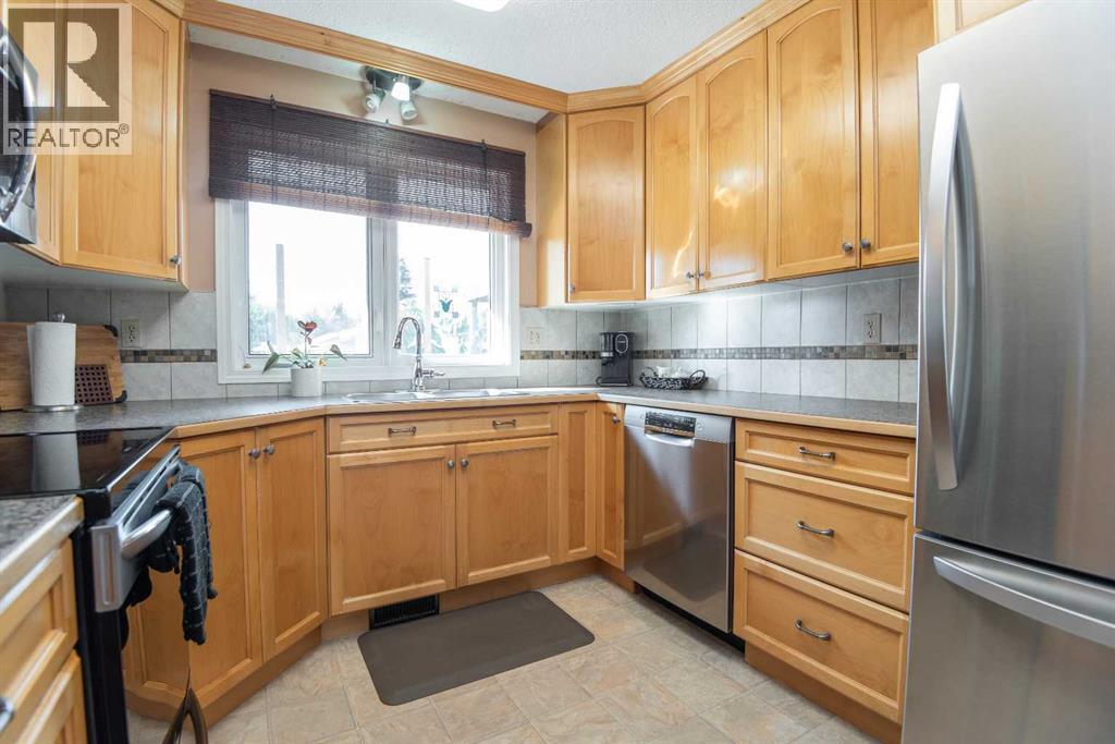 25 Oates Green, Red Deer, Alberta  T4P 1V2 - Photo 11 - A2259614