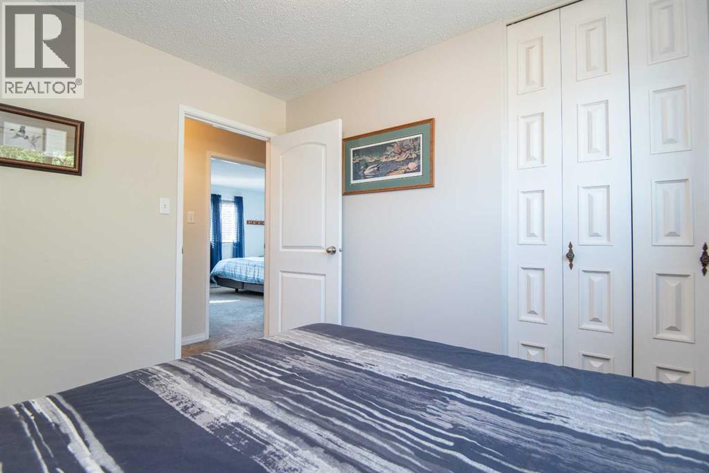 25 Oates Green, Red Deer, Alberta  T4P 1V2 - Photo 16 - A2259614