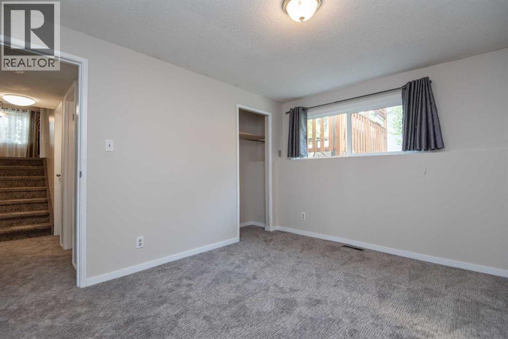 25 Oates Green, Red Deer, Alberta  T4P 1V2 - Photo 32 - A2259614