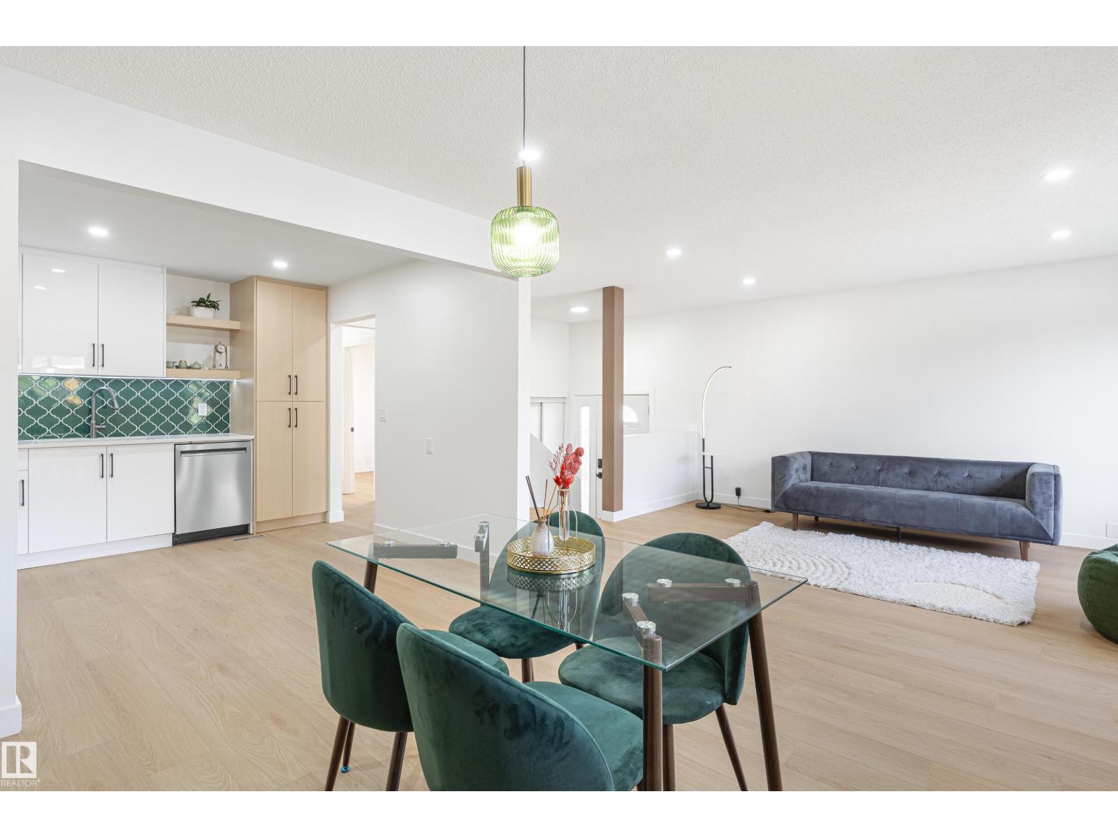 18031 96 Av Nw, Edmonton, Alberta  T5T 2Z3 - Photo 2 - E4461416