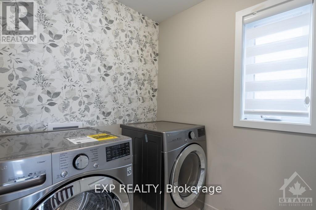 310 Wabasso Lane, Ottawa, Ontario  K1T 0S9 - Photo 17 - X12453345