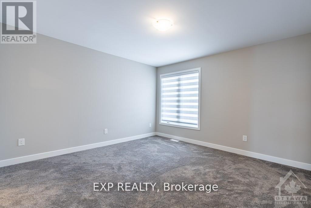 310 Wabasso Lane, Ottawa, Ontario  K1T 0S9 - Photo 23 - X12453345