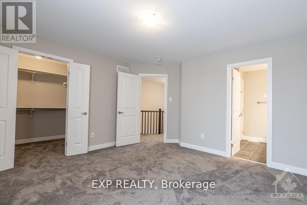 310 Wabasso Lane, Ottawa, Ontario  K1T 0S9 - Photo 24 - X12453345