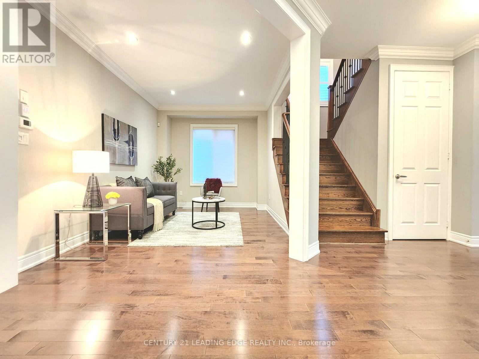 89 Greenspire Avenue, Markham, Ontario  L6E 0S2 - Photo 5 - N12453348