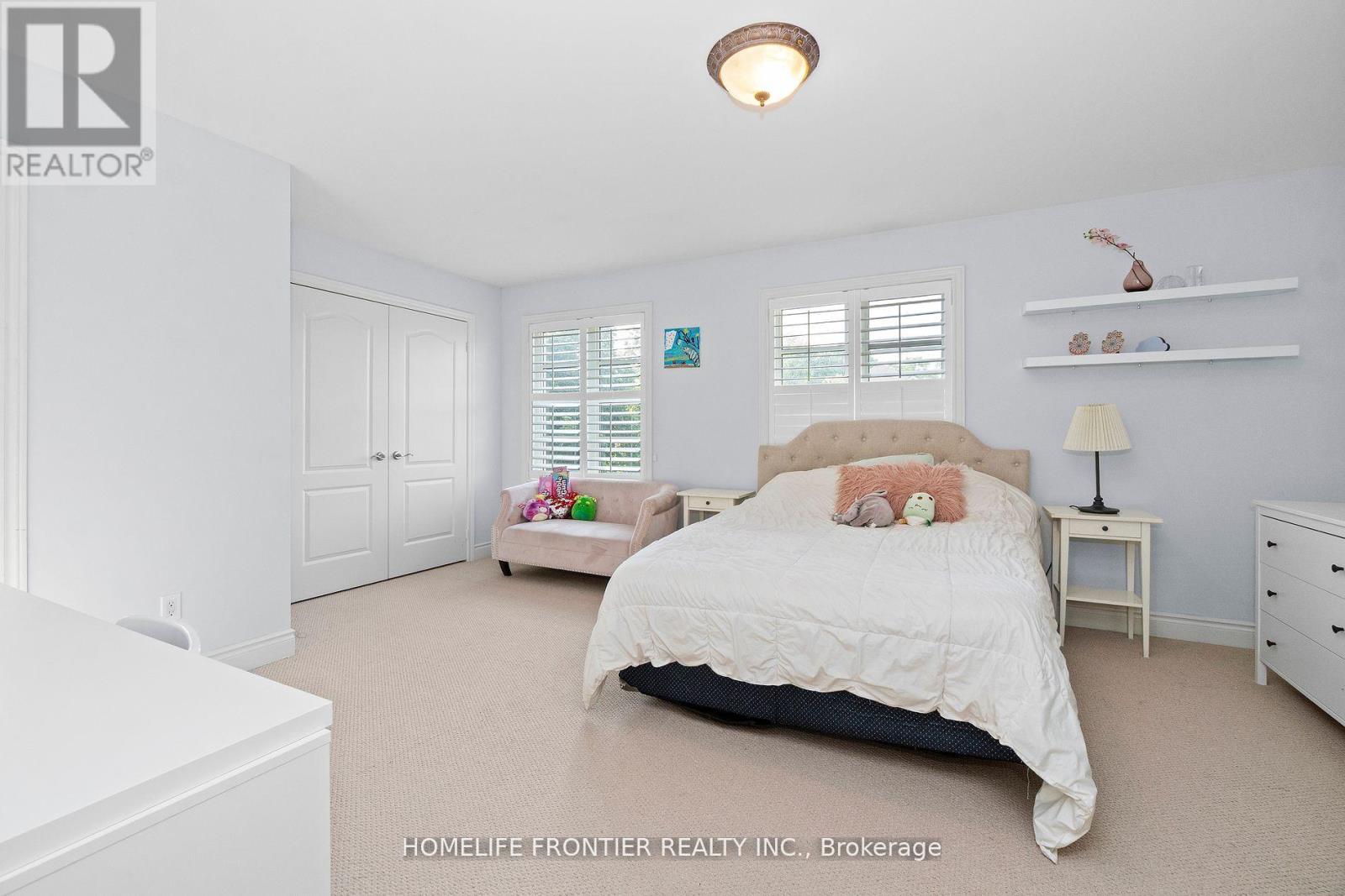 161 Lawrie Road, Vaughan, Ontario  L4J 8N6 - Photo 30 - N12453349