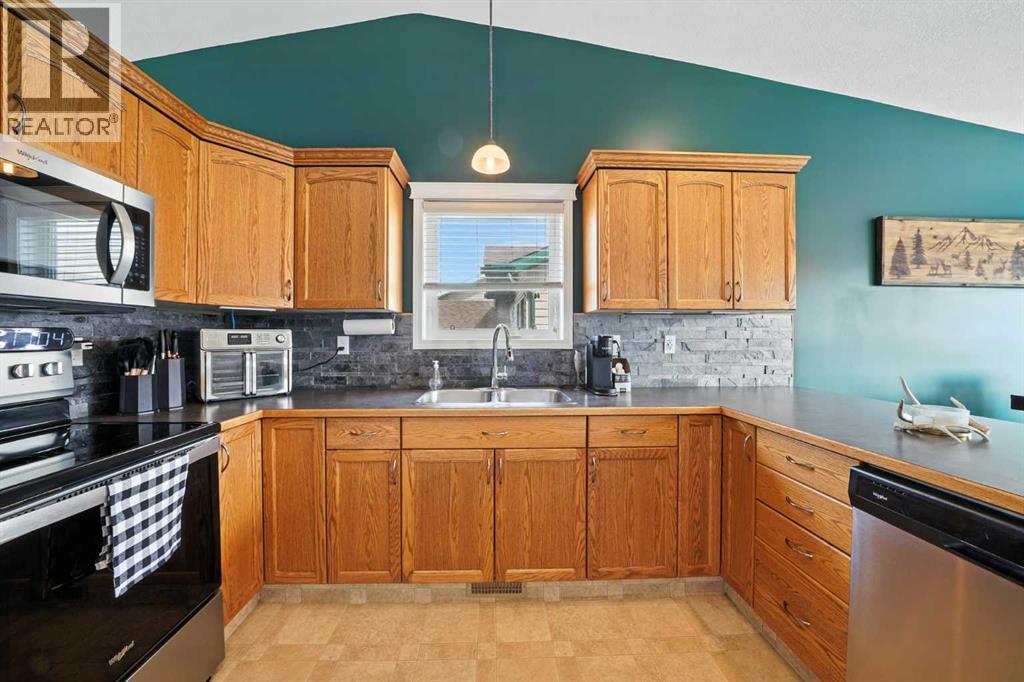 6815 58 Street, Rocky Mountain House, Alberta  T4T 1V7 - Photo 16 - A2239877