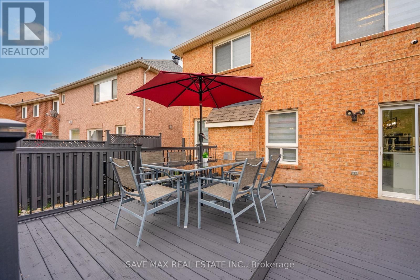 100 Crown Victoria Drive, Brampton, Ontario  L7A 3X6 - Photo 44 - W12453350