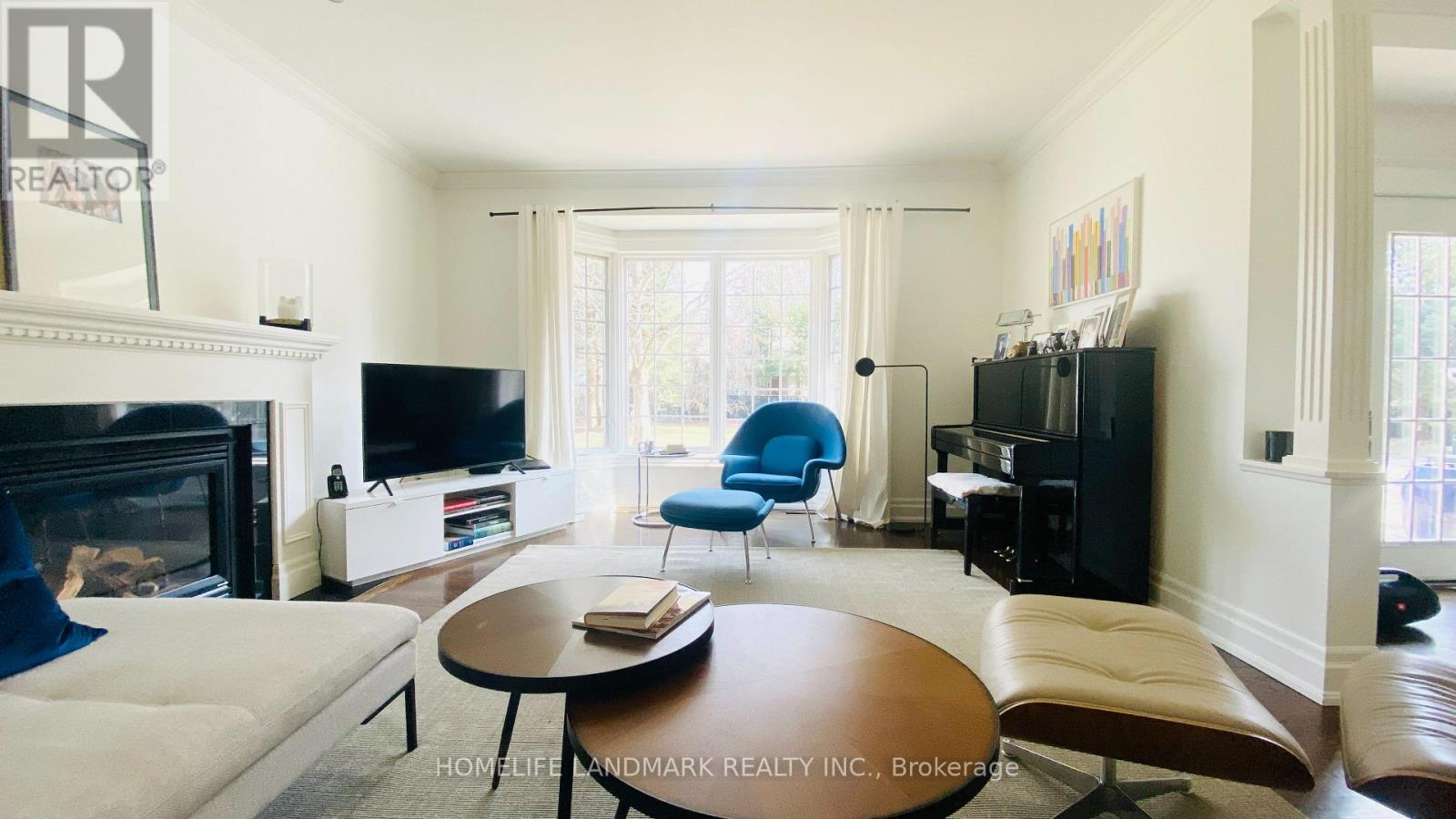 55 Ennisclare Drive W, Oakville, Ontario  L6J 4N3 - Photo 13 - W12453352
