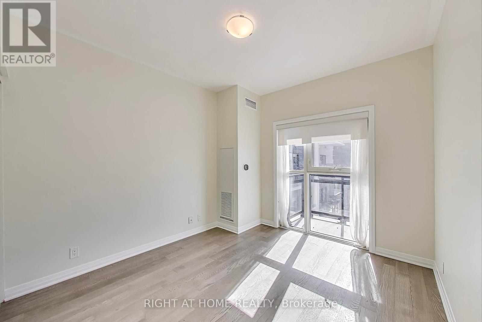 401 - 102 Grovewood Common Circle, Oakville, Ontario  L6H 0X2 - Photo 24 - W12453357