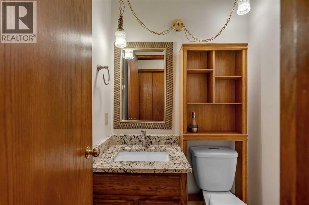63 Edgehill Crescent Nw, Calgary, Alberta  T3A 2X5 - Photo 25 - A2257923