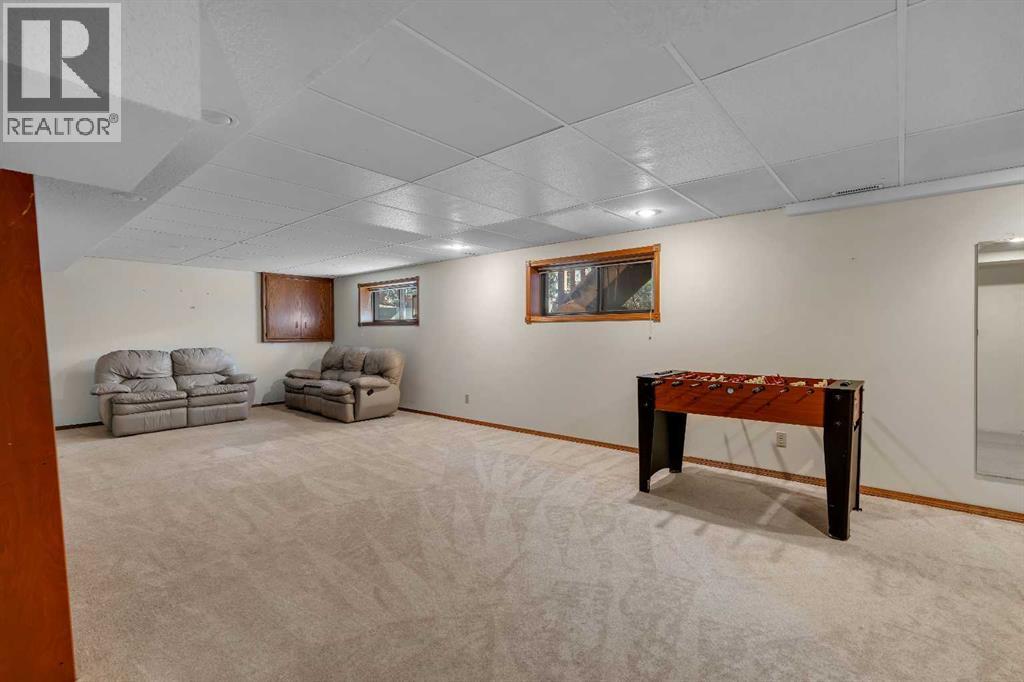 63 Edgehill Crescent Nw, Calgary, Alberta  T3A 2X5 - Photo 42 - A2257923