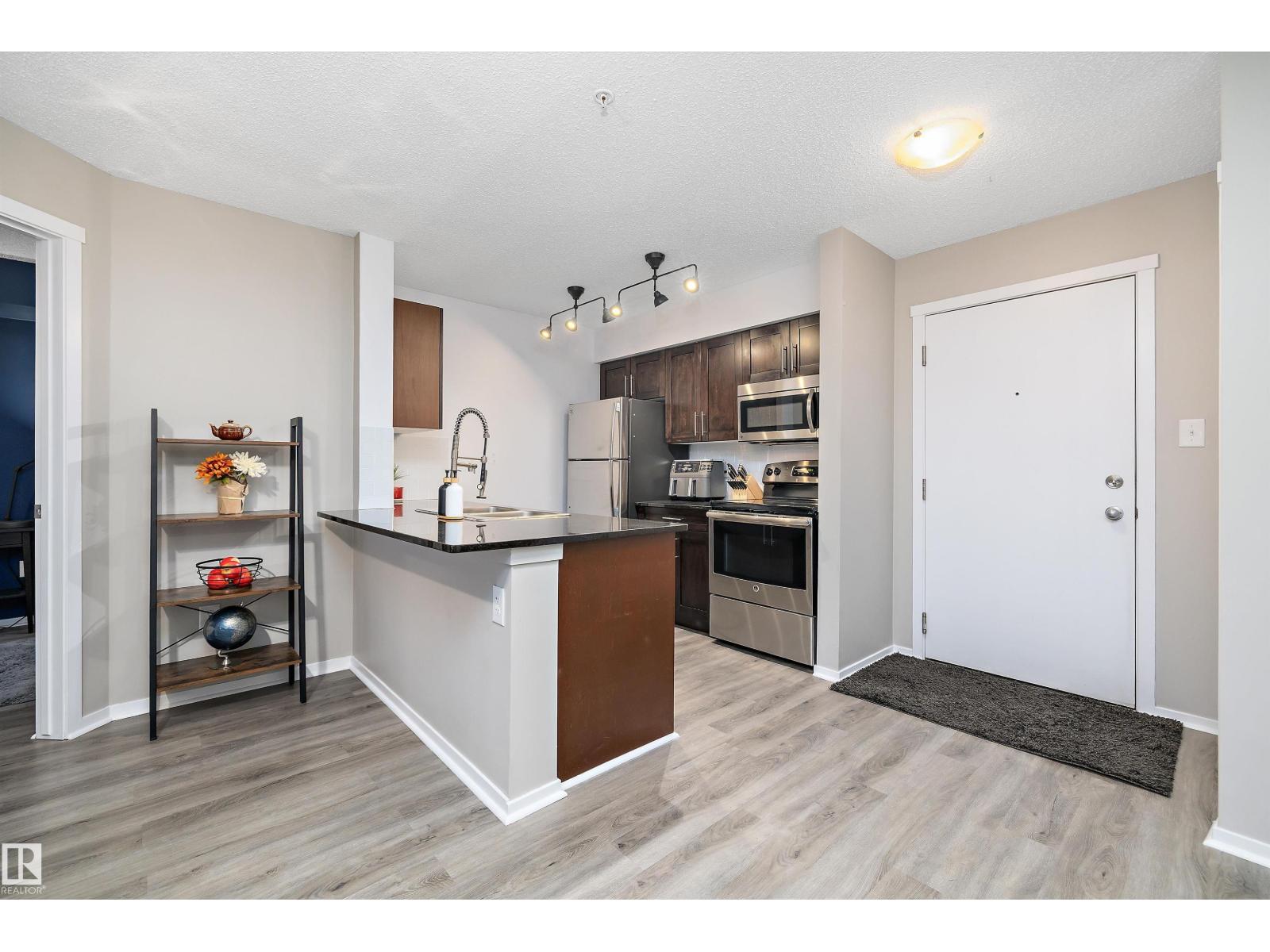 #116 18126 77 St Nw, Edmonton, Alberta  T5Z 0N7 - Photo 3 - E4461417