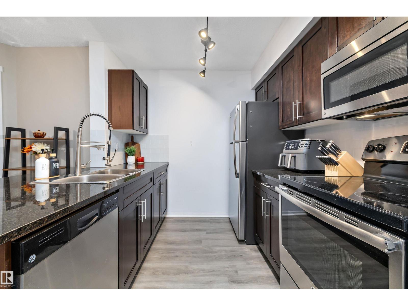 #116 18126 77 St Nw, Edmonton, Alberta  T5Z 0N7 - Photo 5 - E4461417