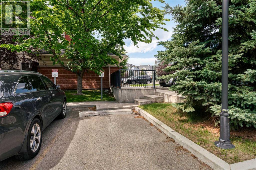 204, 156 Country Village Circle Ne, Calgary, Alberta  T3K 0E5 - Photo 12 - A2244902