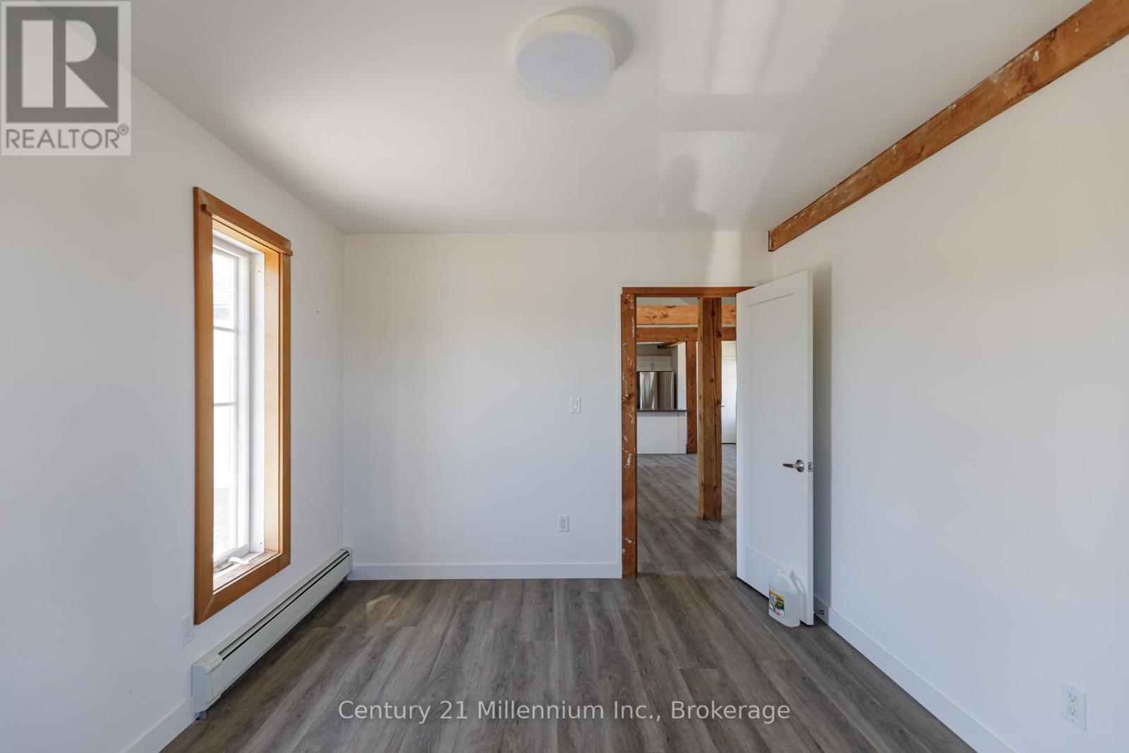 Upper Unit - 510 First Street, Collingwood, Ontario  L9Y 1B8 - Photo 20 - S12420679