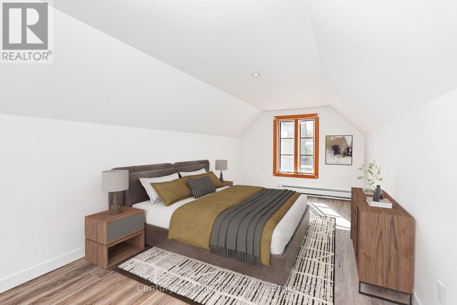Upper Unit - 510 First Street, Collingwood, Ontario  L9Y 1B8 - Photo 6 - S12420679