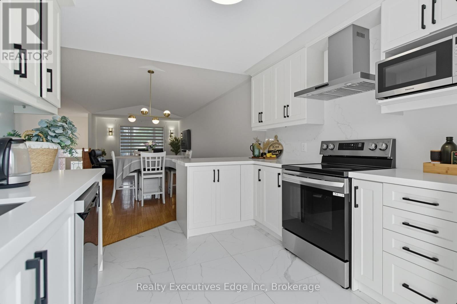 20 Landon Avenue, Norfolk, Ontario  N3Y 5J8 - Photo 14 - X12453403