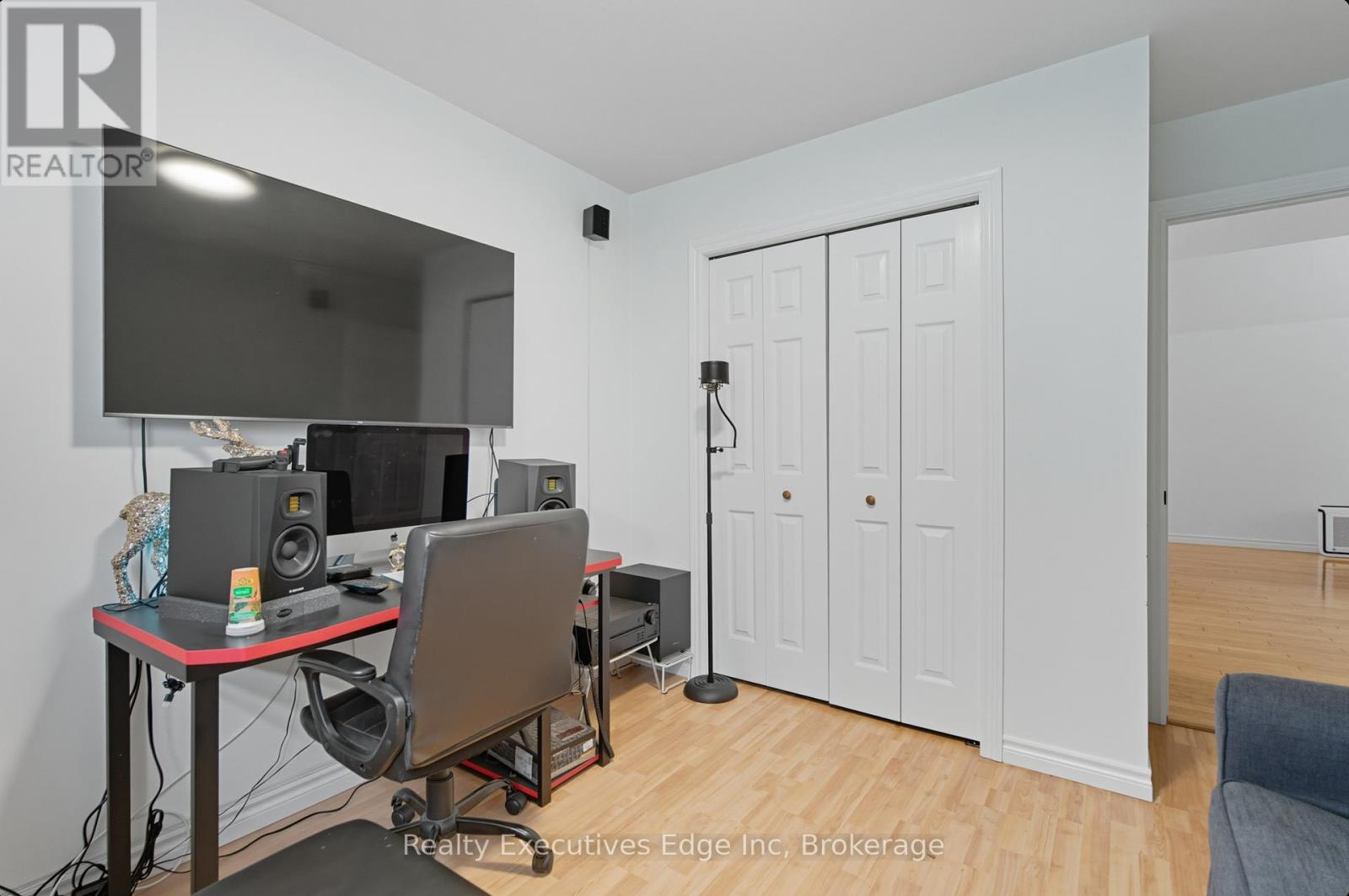 20 Landon Avenue, Norfolk, Ontario  N3Y 5J8 - Photo 22 - X12453403