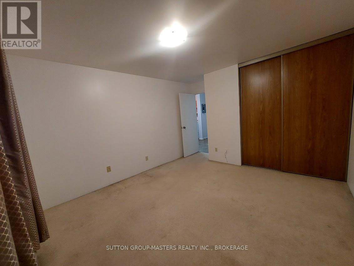 503 - 17 Eldon Hall Place, Kingston, Ontario  K7M 7H5 - Photo 13 - X12453396