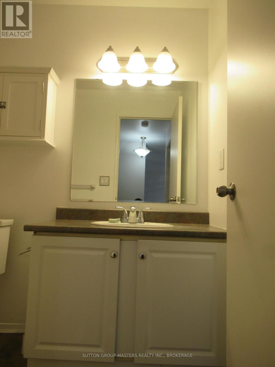 503 - 17 Eldon Hall Place, Kingston, Ontario  K7M 7H5 - Photo 18 - X12453396