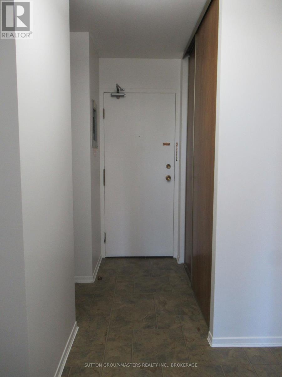 503 - 17 Eldon Hall Place, Kingston, Ontario  K7M 7H5 - Photo 4 - X12453396