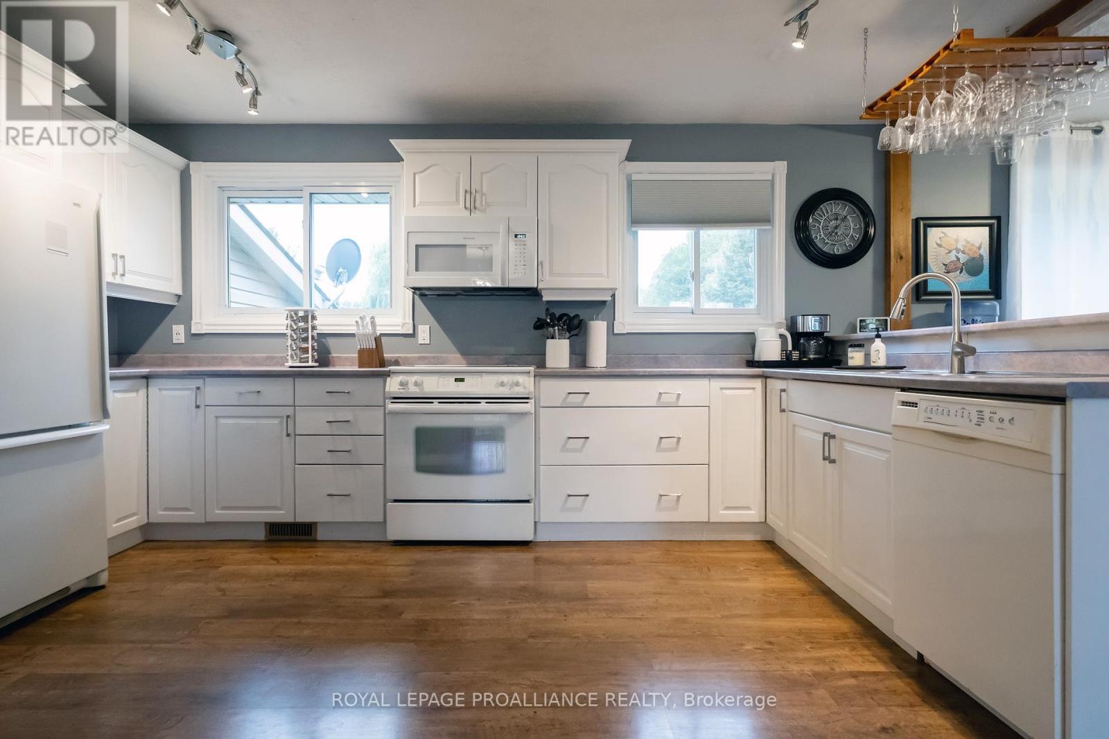 208 Ritz Road, Belleville, Ontario  K0K 1V0 - Photo 18 - X12453367