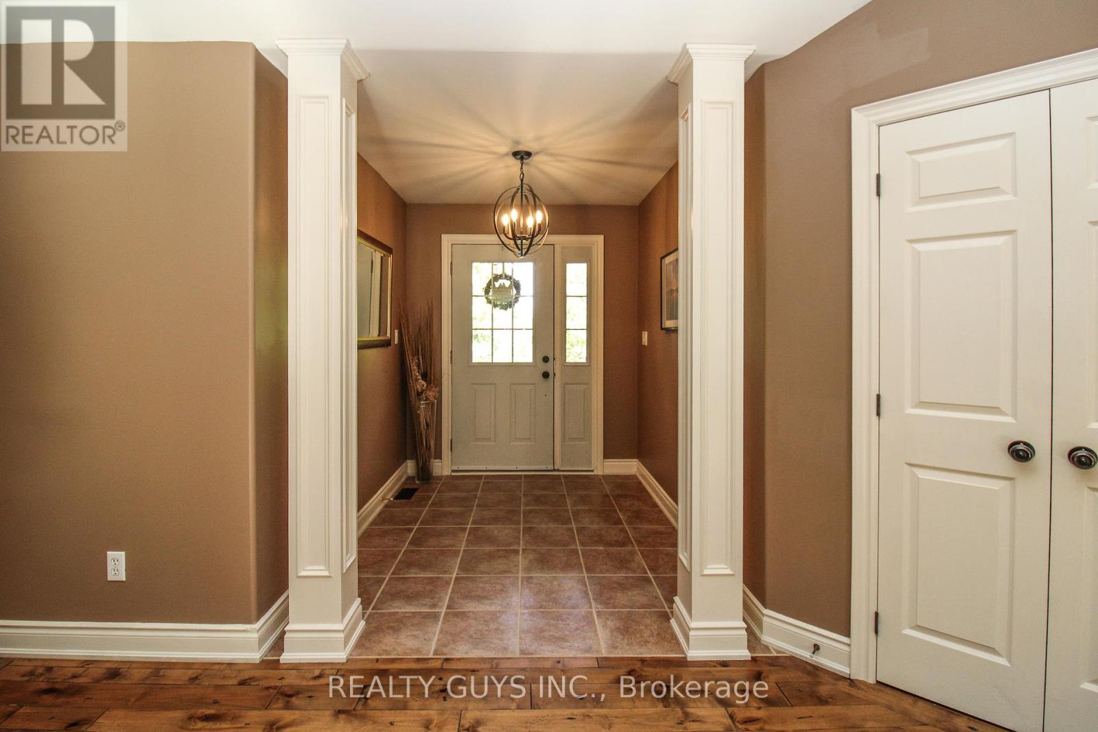 136 Cottingham Road, Kawartha Lakes (Emily), Ontario  K0L 2W0 - Photo 21 - X12453397