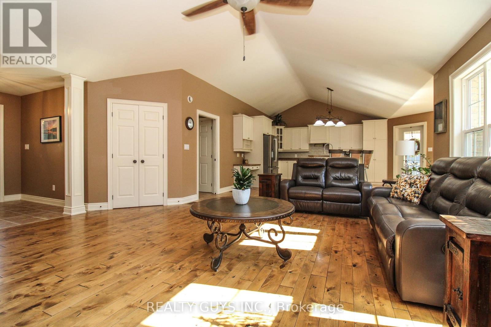 136 Cottingham Road, Kawartha Lakes (Emily), Ontario  K0L 2W0 - Photo 24 - X12453397