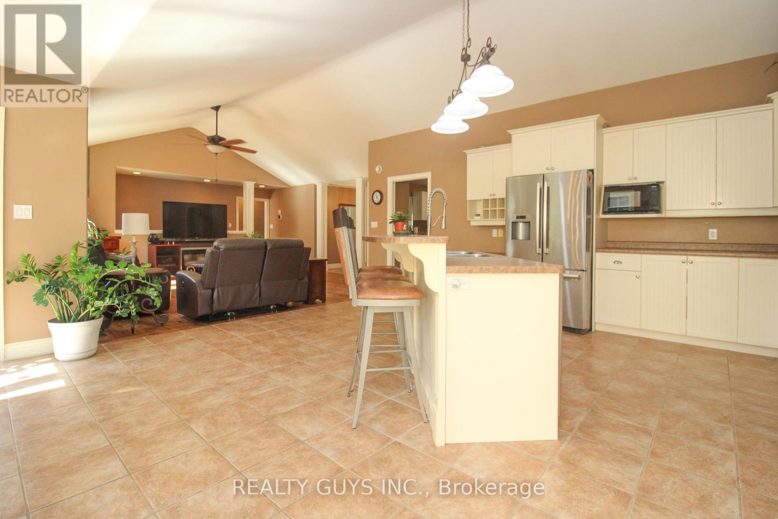 136 Cottingham Road, Kawartha Lakes (Emily), Ontario  K0L 2W0 - Photo 27 - X12453397