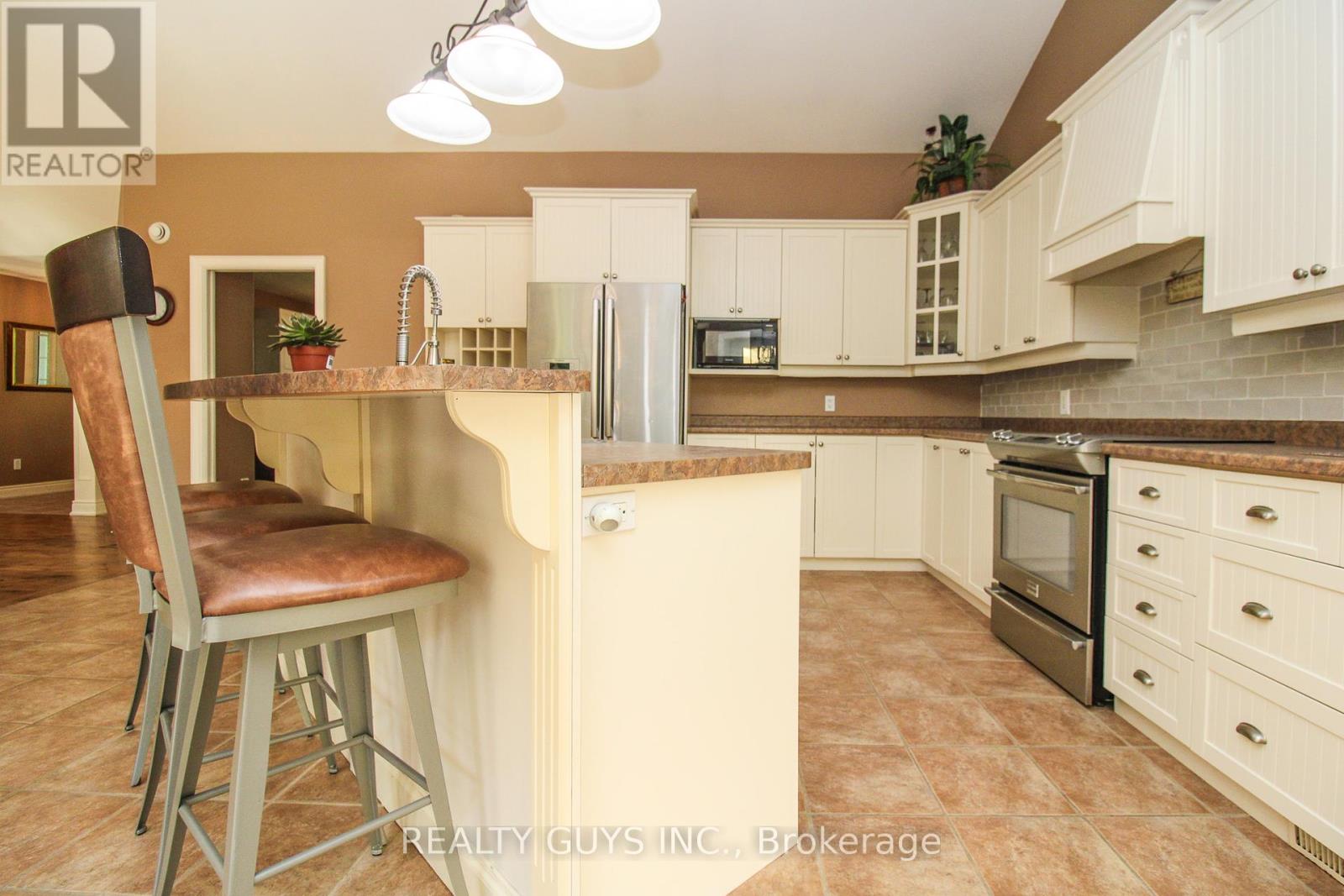 136 Cottingham Road, Kawartha Lakes (Emily), Ontario  K0L 2W0 - Photo 28 - X12453397