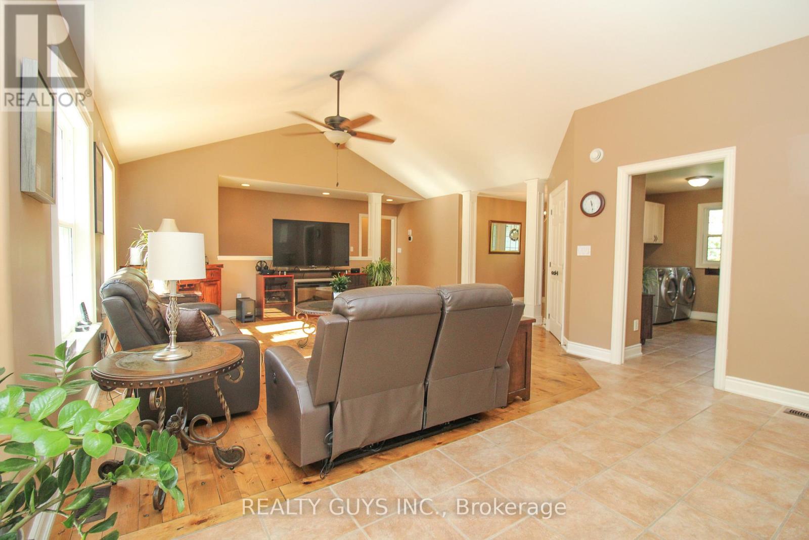 136 Cottingham Road, Kawartha Lakes (Emily), Ontario  K0L 2W0 - Photo 31 - X12453397