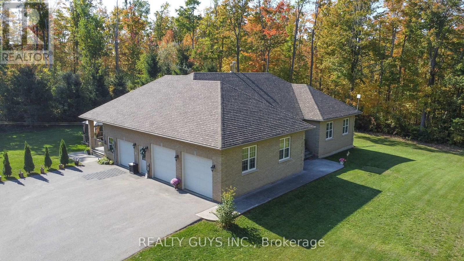136 Cottingham Road, Kawartha Lakes (Emily), Ontario  K0L 2W0 - Photo 4 - X12453397