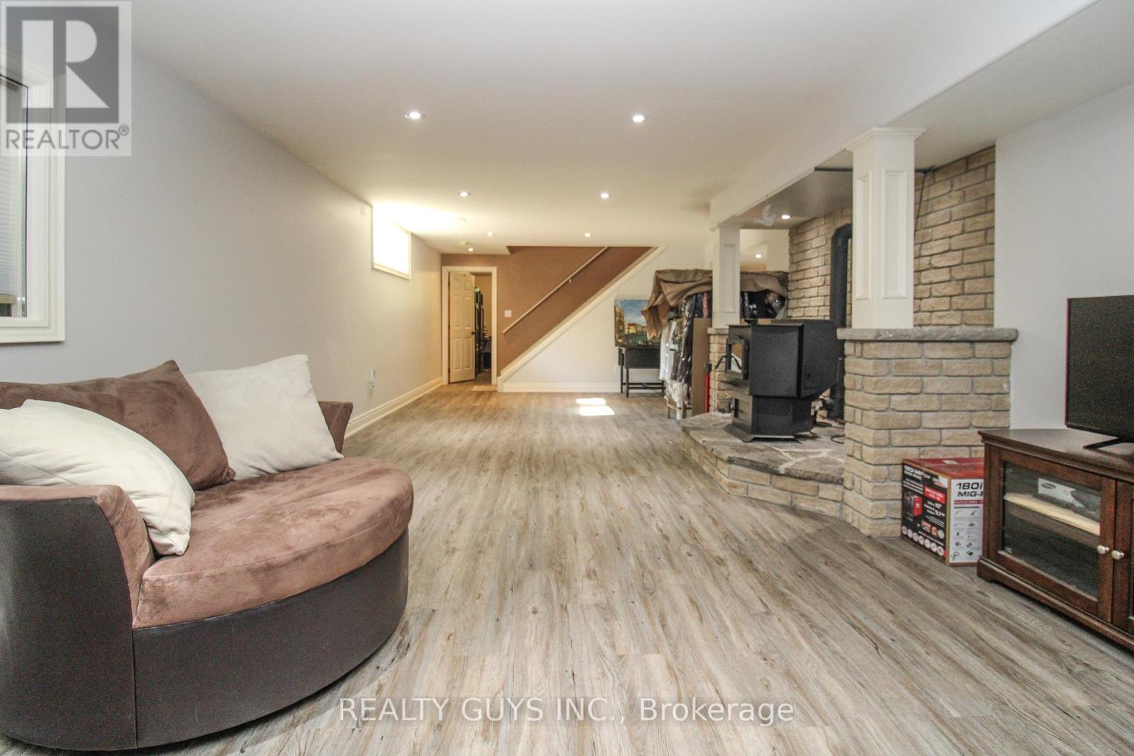 136 Cottingham Road, Kawartha Lakes (Emily), Ontario  K0L 2W0 - Photo 45 - X12453397