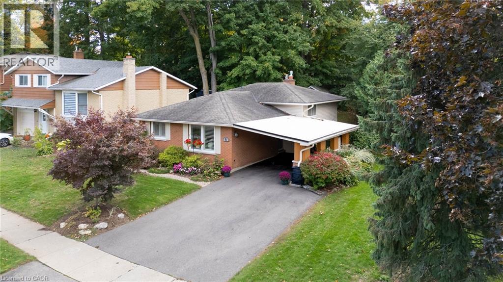 81 Cherry Hill Drive, Kitchener, Ontario  N2E 1N5 - Photo 2 - 40767834