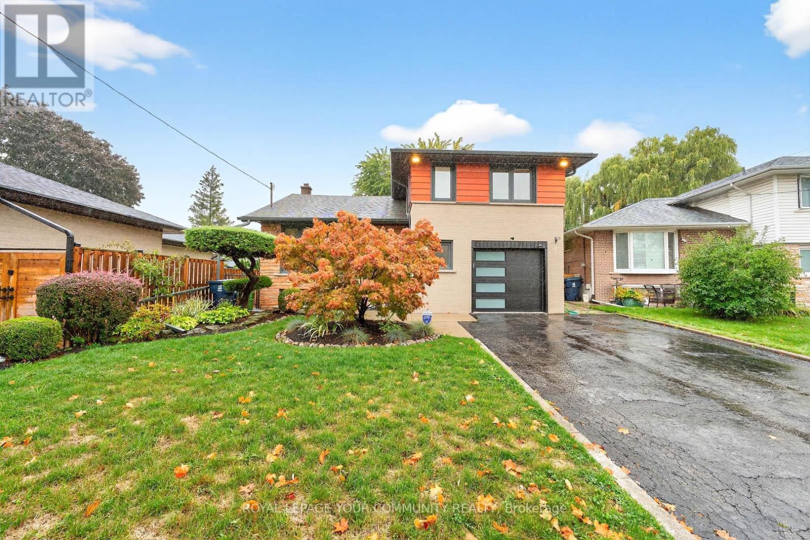 267 JEFFCOAT DRIVE, Toronto, Ontario
