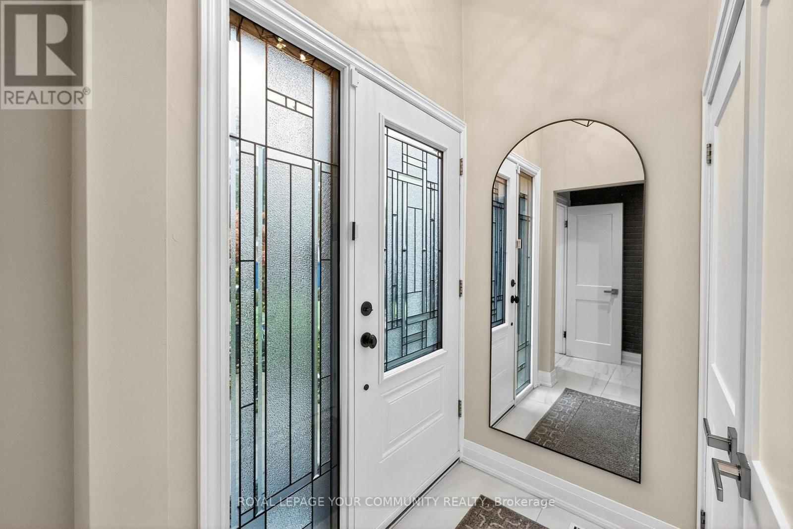 267 Jeffcoat Drive, Toronto, Ontario  M9W 3E4 - Photo 3 - W12429045