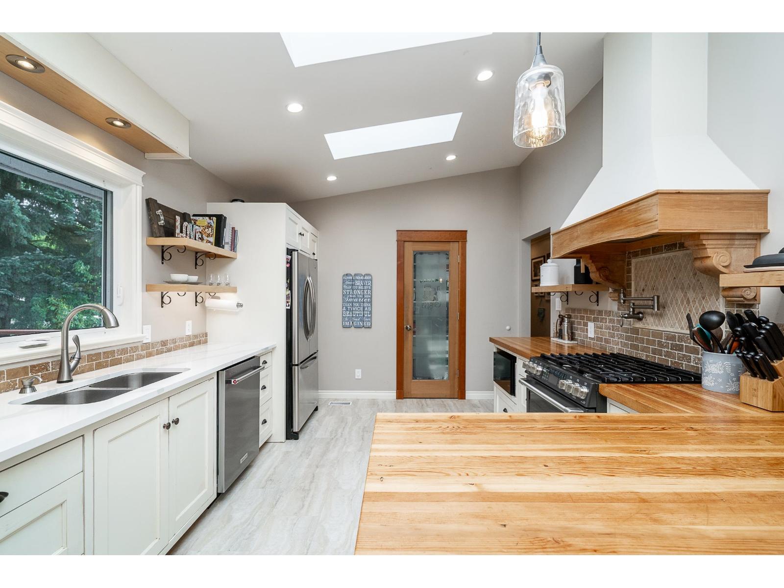 34305 Larch Street, Abbotsford, British Columbia  V2S 2P7 - Photo 11 - R3056707