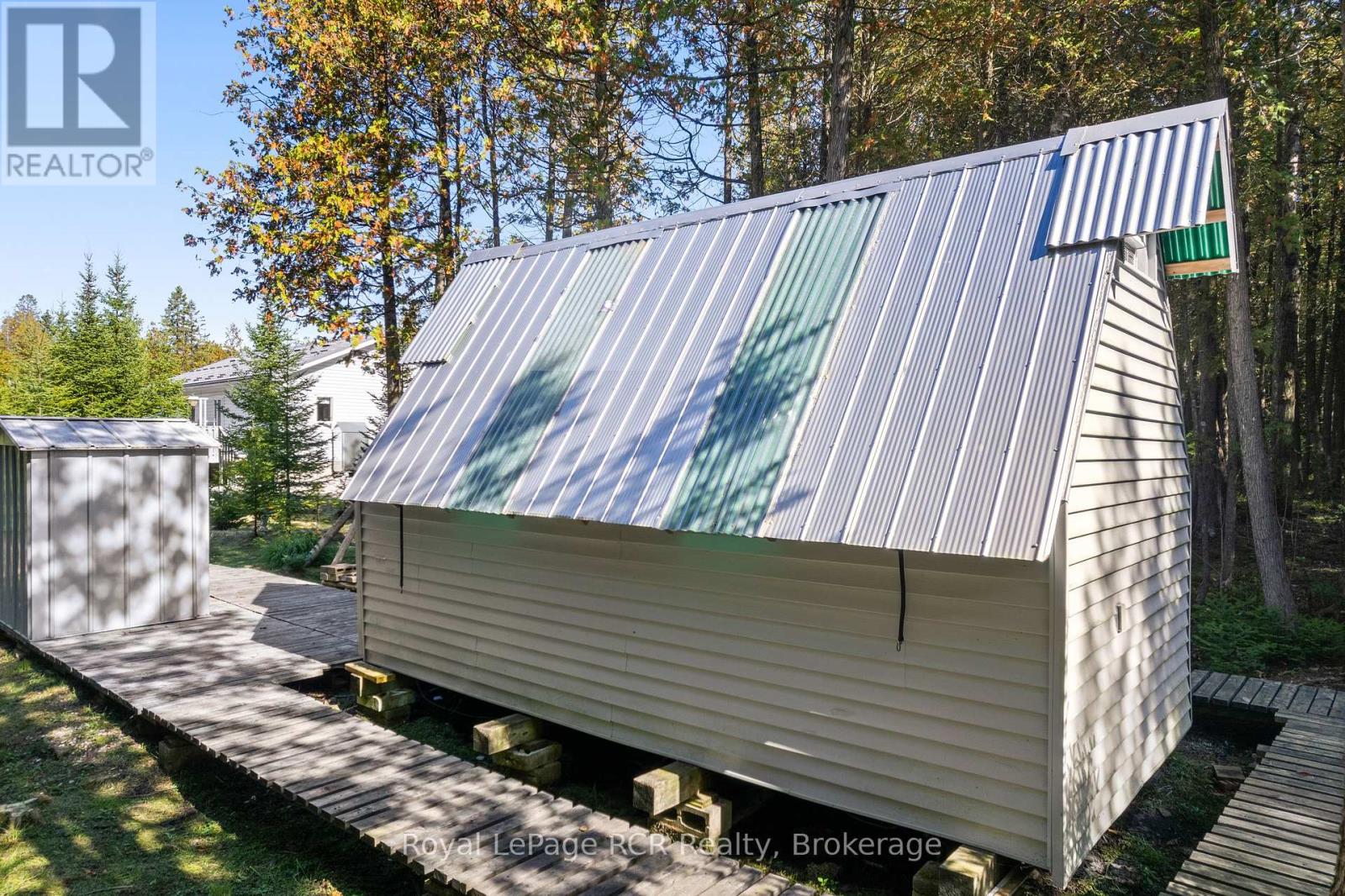 505 Pike Bay Road W, Northern Bruce Peninsula, Ontario  N0H 1W0 - Photo 40 - X12434809