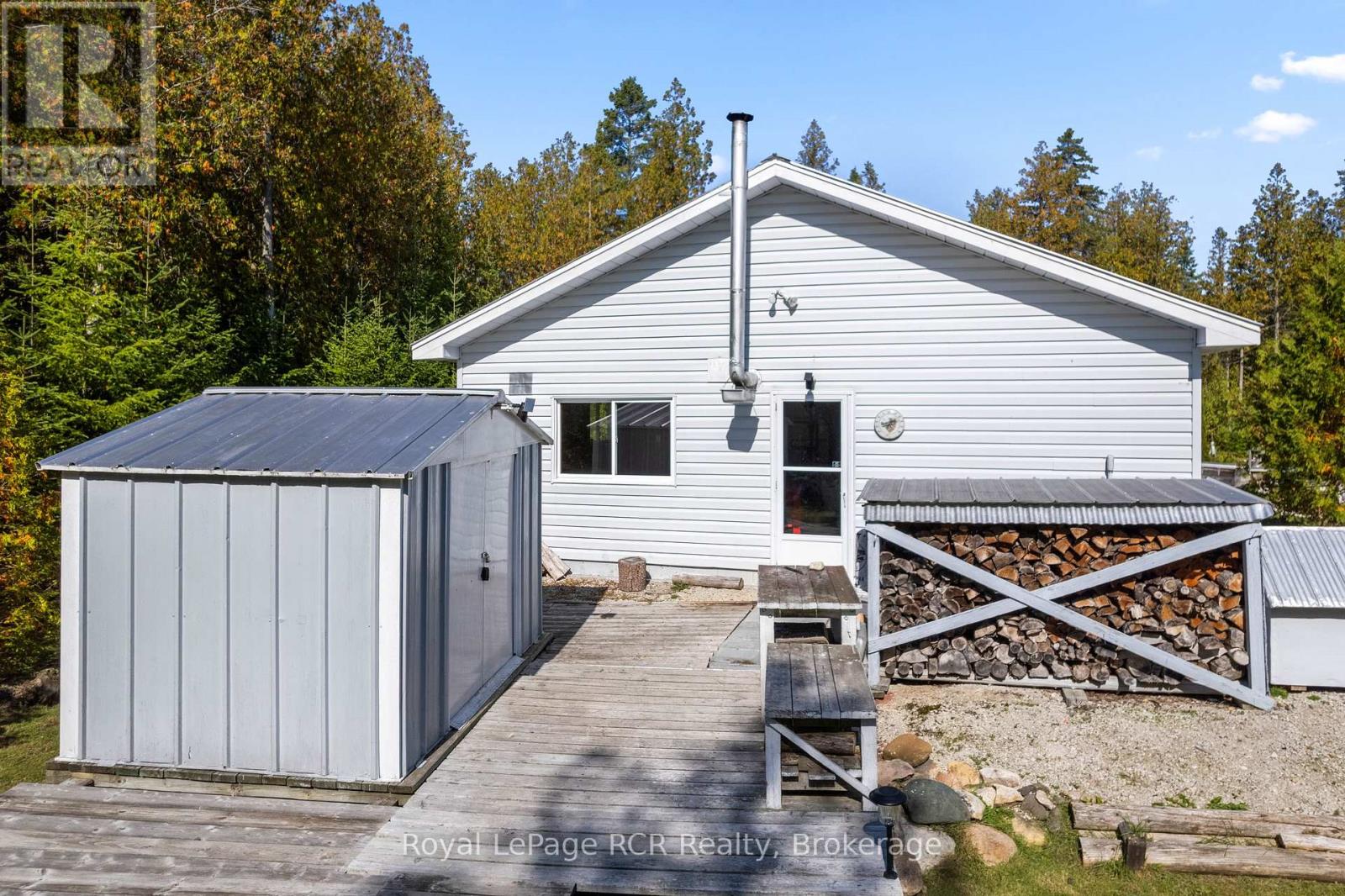 505 Pike Bay Road W, Northern Bruce Peninsula, Ontario  N0H 1W0 - Photo 32 - X12434809