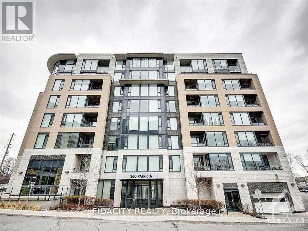 324 - 360 Patricia Avenue, Ottawa, Ontario  K1Z 6W1 - Photo 1 - X12453408