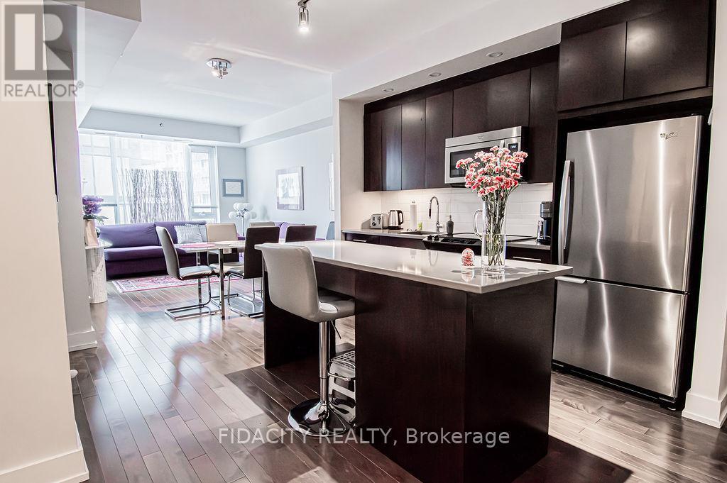 324 - 360 Patricia Avenue, Ottawa, Ontario  K1Z 6W1 - Photo 2 - X12453408