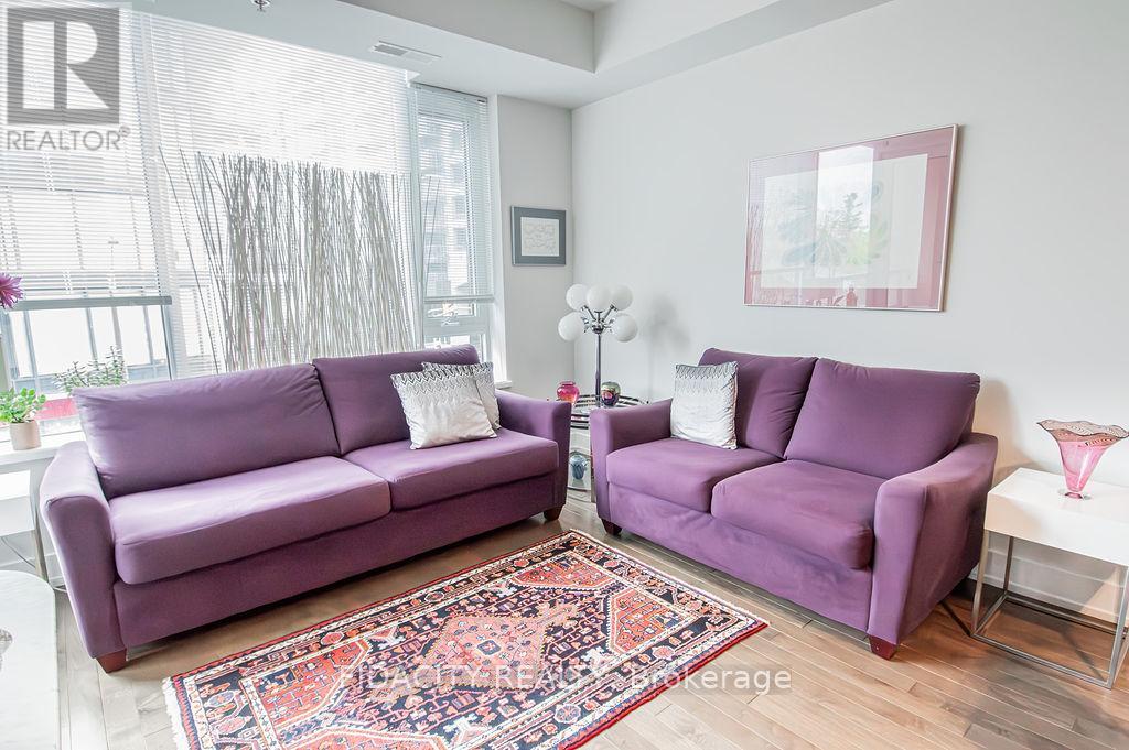 324 - 360 Patricia Avenue, Ottawa, Ontario  K1Z 6W1 - Photo 4 - X12453408