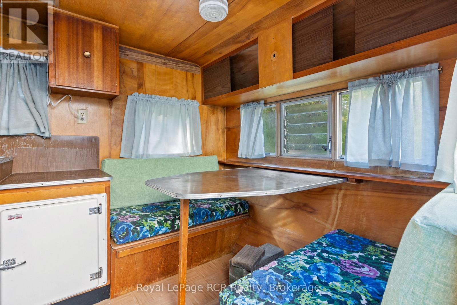 505 Pike Bay Road W, Northern Bruce Peninsula, Ontario  N0H 1W0 - Photo 46 - X12434809