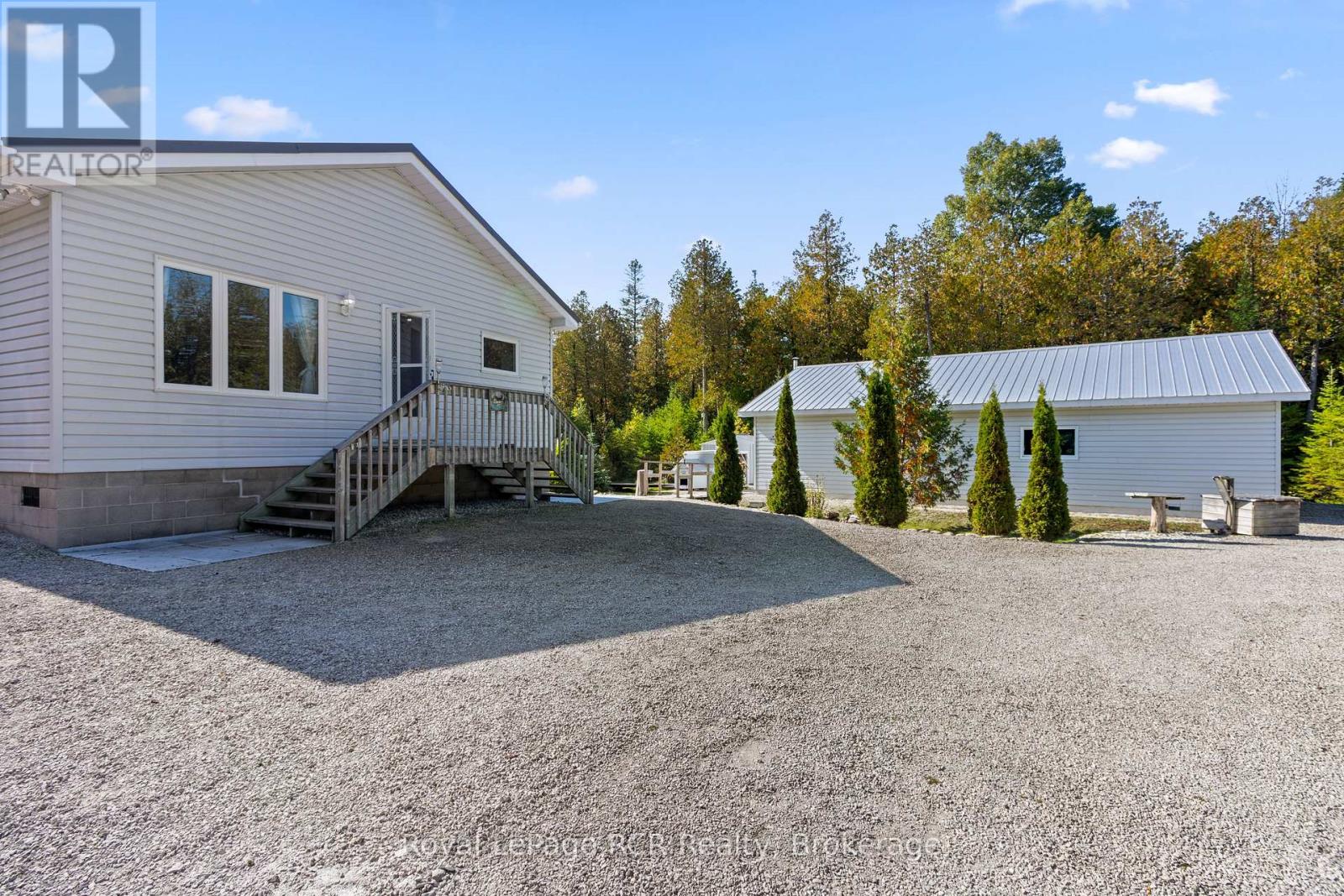 505 Pike Bay Road W, Northern Bruce Peninsula, Ontario  N0H 1W0 - Photo 6 - X12434809