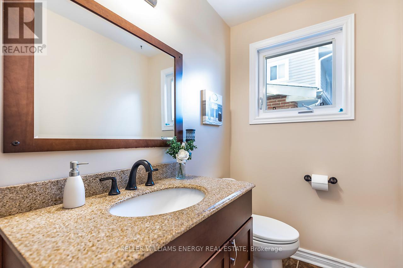416 Mayfair Avenue, Oshawa, Ontario  L1G 2X9 - Photo 13 - E12451118
