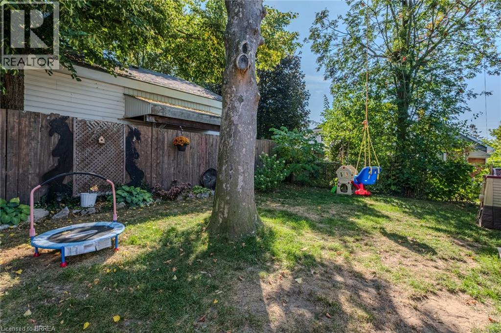 37 Twelfth Avenue, Brantford, Ontario  N3S 6P1 - Photo 26 - 40777753